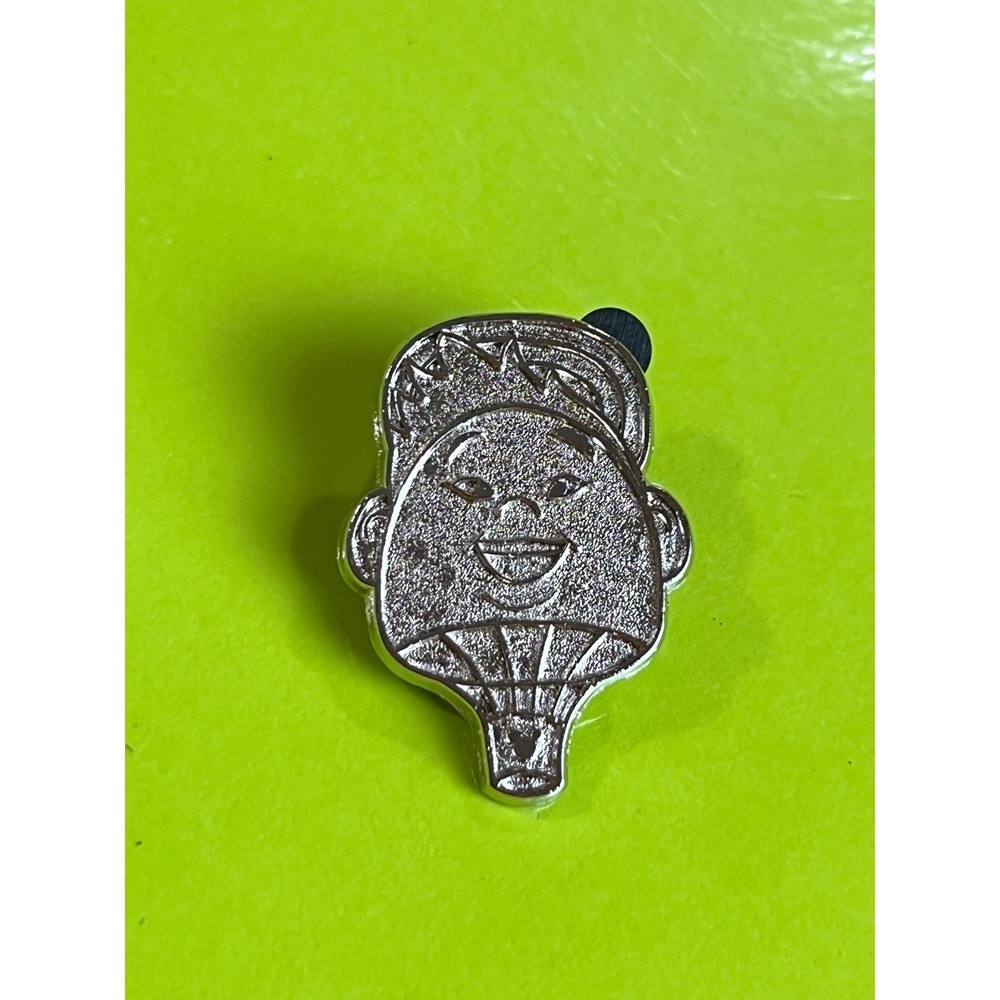 Disney Pixar Up Russell Hot Air Balloon Hidden Mickey‎ Pin Silver Tone EUC
